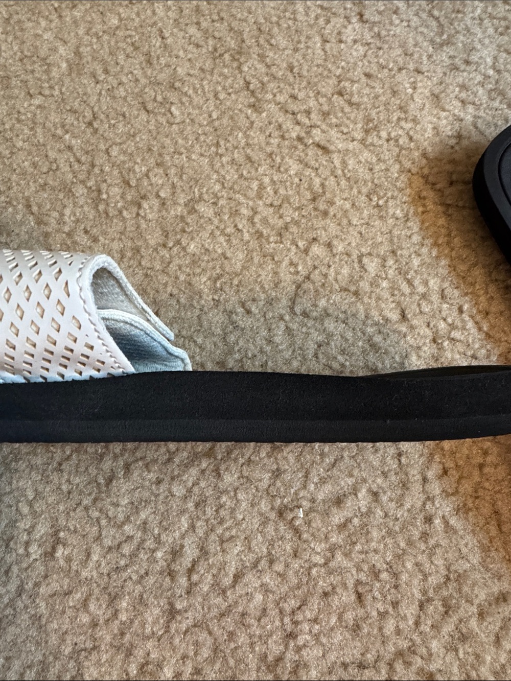 MICHAEL KORS - White and Black MK Perforated Slide Sandals - Size 7 - Picture 7 of 7